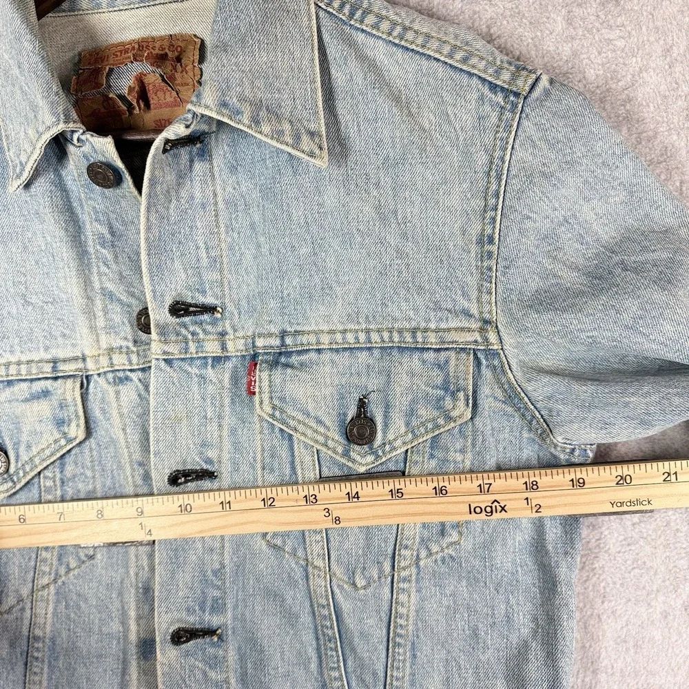 Vintage Levi's Big E Denim Jacket Lot 71557 Adult 38 Japanese Denim Distressed‎